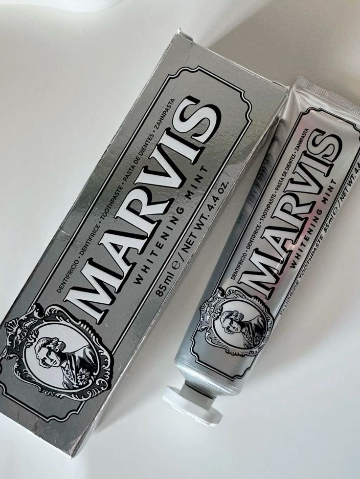 معجون أسنان Marvis Silver