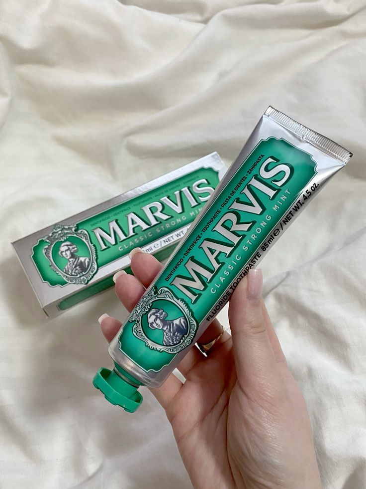 MARVIS Classic Strong Mint